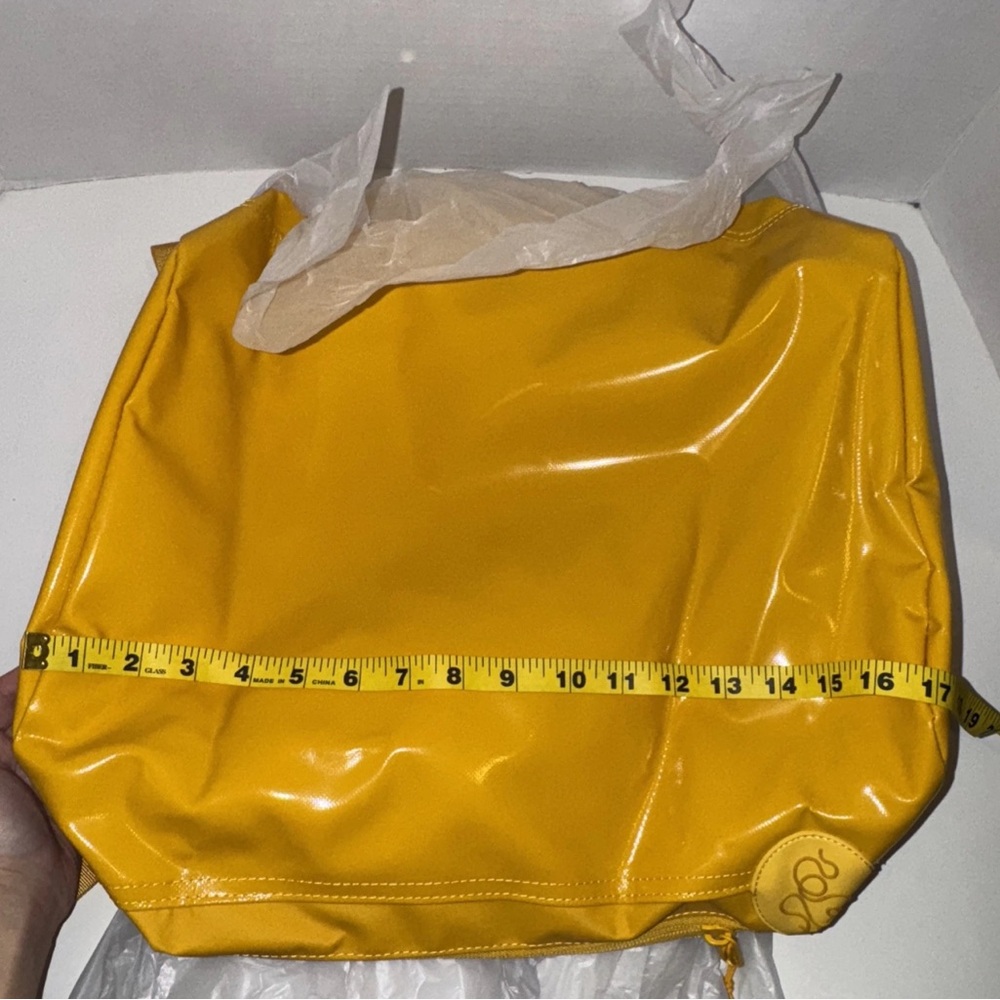 Baboon to the Moon Go-Bag [Basic] — Mini (32L) Yellow NEW - Picture 5 of 12